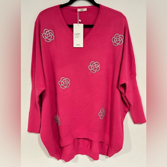 MOEWY Hot Pink Silver Floral Embellished Sweater Size “Taille Unique” (One Size) - Picture 1 of 4